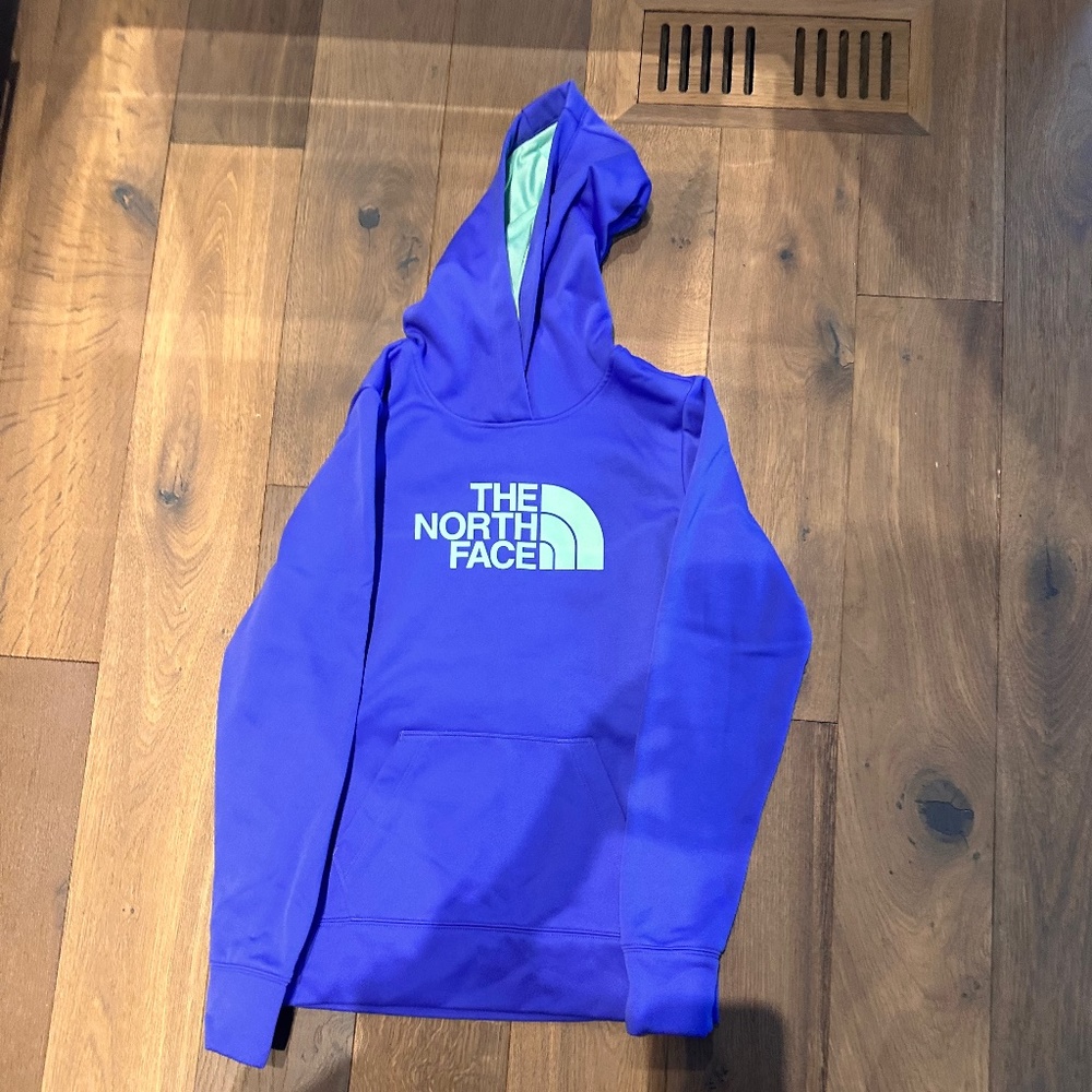 North Face Women’s Hoodie Size S Worn Once